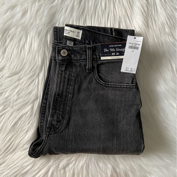 curve love ultra high rise 90s straight jean - Picture 2 of 5